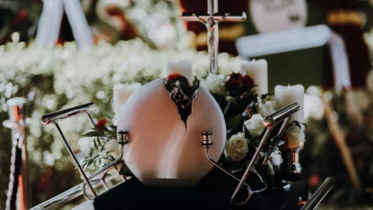 Zakład Pogrzebowy Kucharski – organizacja pogrzebu na warszawskich Bielanach