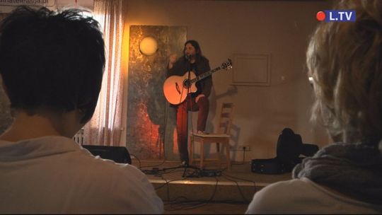 Znany kresowy bard zaśpiewał w Ostrowcu