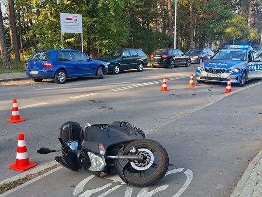 71-latka po zderzeniu z autem trafiła do szpitala