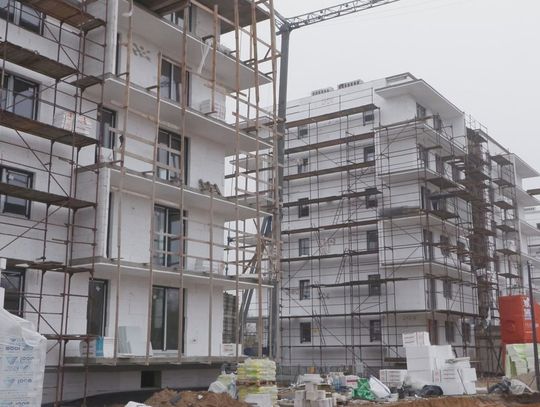Budowa 90 mieszkań przy Hubalczyków wyprzedza harmonogram