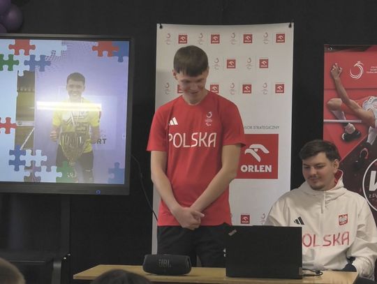 Historia, która inspiruje. Filip Gaca z wizytą w ZSS