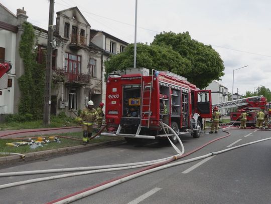 Kamienica wyłączona z użytkowania. Nadzór budowlany przystąpił do pracy