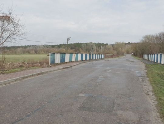Kilkanaście firm chce przebudować ulicę Zamkową Kilkanaście firm chce przebudować ulicę Zamkową
