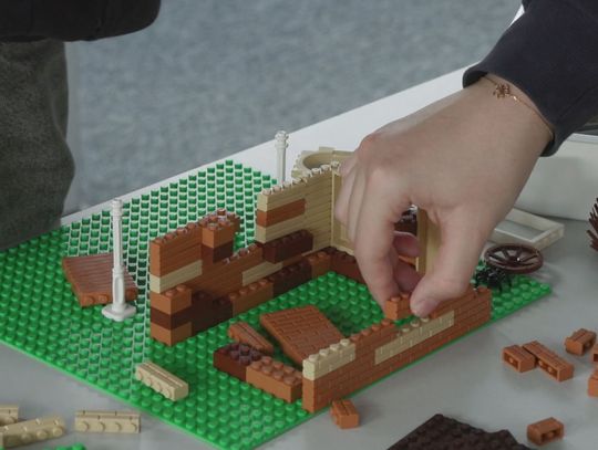 Klockomania w MBP: uczniowie PSP nr 14 rozwijali kreatywność