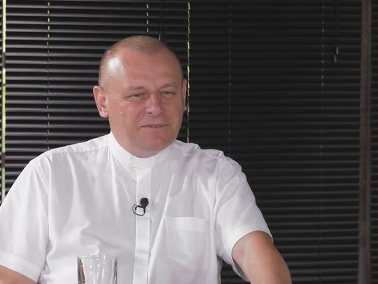ks. Czesław Gumieniak o jubileuszu parafii w Ćmielowie
