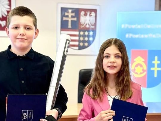 Mali bohaterowie z Pułanek nagrodzeni za uratowanie mieszkańców