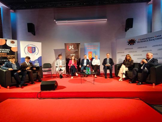 Młodzi chcą współdecydować o przyszłości miasta i  powiatu ostrowieckiego