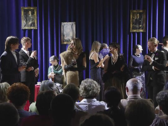 Mroczna historia na scenie. „Rebecca” w wykonaniu Obibooka