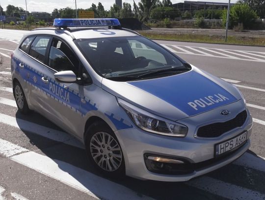Nietrzeźwi kierowcy i rowerzysta zatrzymani. Niebezpieczny weekend na drogach powiatu