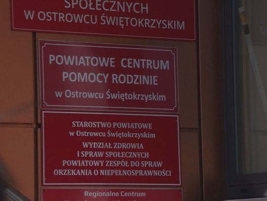 PCPR działa prawidłowo - dyrekcja i pracownicy zaprzeczają zarzutom z mediów społecznościowych PCPR działa prawidłowo - dyrekcja i pracownicy zaprzeczają zarzutom z mediów społecznościowych