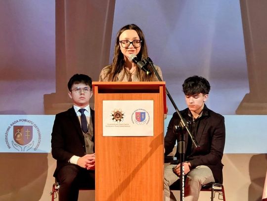 Poszukiwani aktywni młodzi ludzie. Rusza nabór kandydatów do młodzieżowego sejmiku Poszukiwani aktywni młodzi ludzie. Rusza nabór kandydatów do młodzieżowego sejmiku