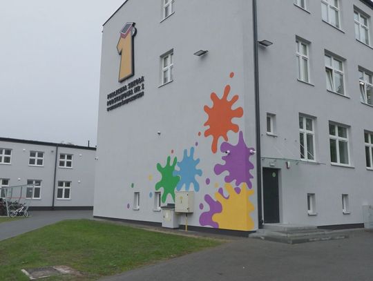 PSP nr 1 po remoncie. Od listopada uczniowie skorzystają także z nowej kuchni