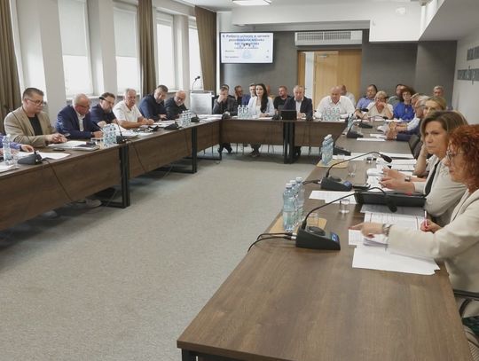 Radni zajęli się skargami i zmianami w budżecie