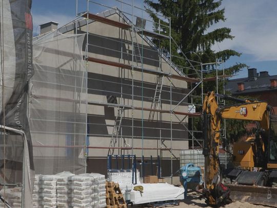 Remont USC w Ostrowcu do końca października. Zabytkowy dworek zyska nową funkcję