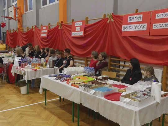 Sadowie zebrało 14 791,50 zł podczas 34. Finału WOŚP na gastroenterologię dziecięcą Sadowie zebrało 14 791,50 zł podczas 34. Finału WOŚP na gastroenterologię dziecięcą