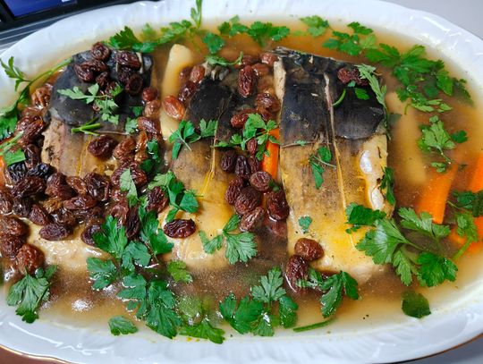 Smaki Basi II odc. 2 - Karp w galarecie z rodzynkami Smaki Basi II odc. 2 - Karp w galarecie z rodzynkami