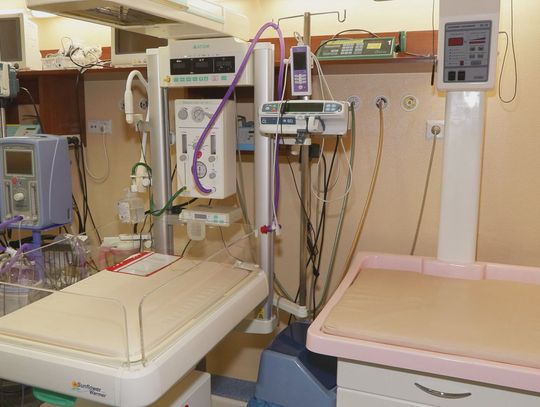 Spada liczba urodzeń. Ostrowiecka porodówka nie zagrożona zamknięciem