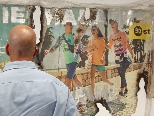 Sztuka, która skłania do refleksji