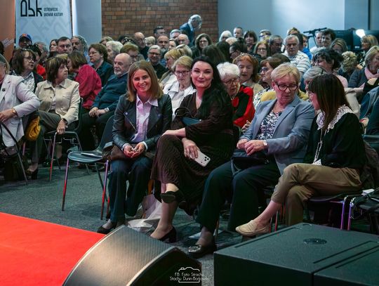Tłumy na spotkaniu z Mariuszem Szczygłem podczas Ostrowieckiego Festiwalu Czułości