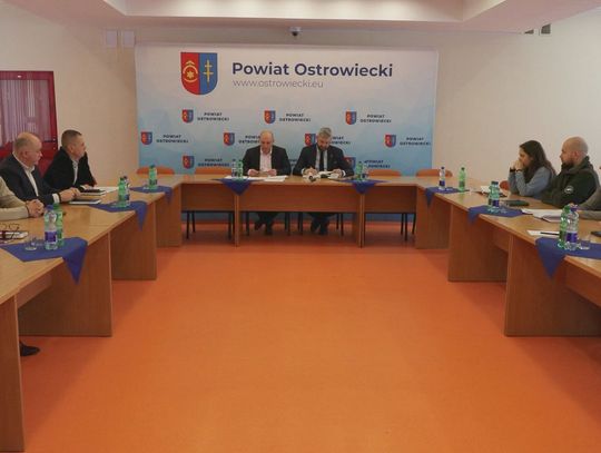 Ukłon w stronę turystów. Wspólny kalendarz imprez i mapa atrakcji Ukłon w stronę turystów. Wspólny kalendarz imprez i mapa atrakcji