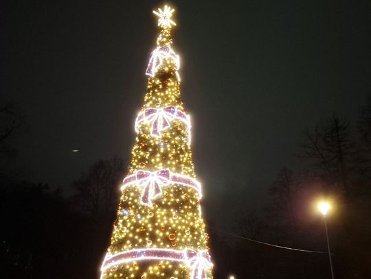 W obecności mieszkańców rozświetlono Starachowice W obecności mieszkańców rozświetlono Starachowice