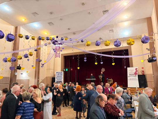 Walentynkowo-karnawałowa zabawa w Malwie zgromadziła mieszkańców osiedla