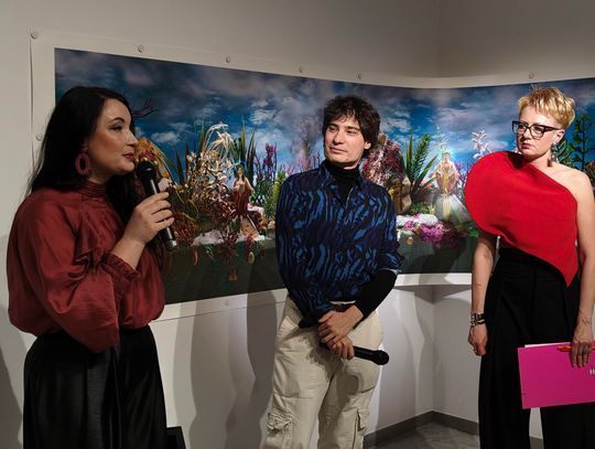 Wernisażowa randka . Dwie wystawy Wydech i Układ współczulny Wernisażowa randka . Dwie wystawy Wydech i Układ współczulny