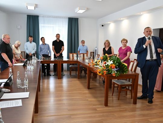 Wójt z absolutorium i wotum zaufania