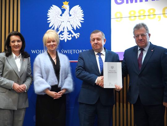 Bon Senioralny ruszył w Świętokrzyskiem