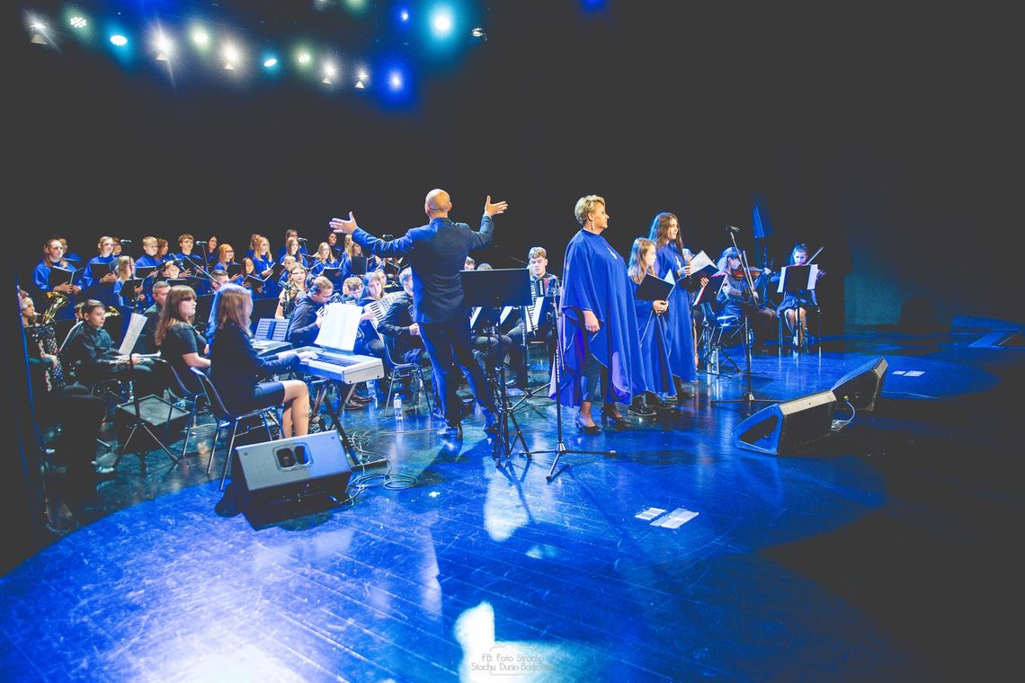 Dzień Papieski w Ostrowcu: muzyczny hołd dla Jana Pawła II