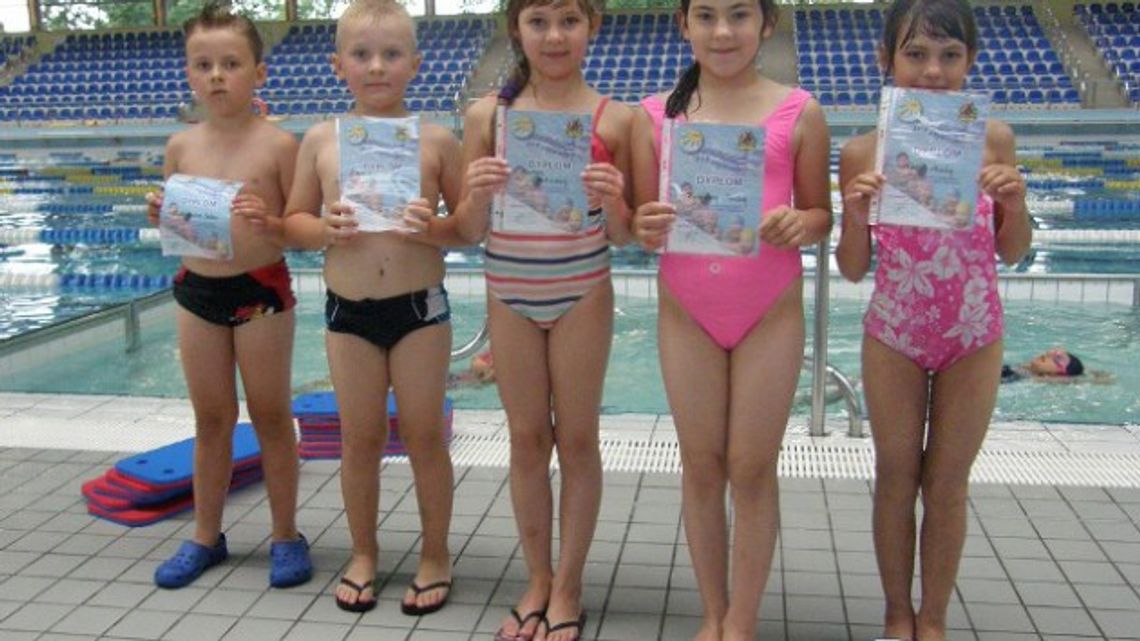 "Już pływam!" Wakacyjny kurs na Rawszczyźnie "Już pływam!" Wakacyjny kurs na Rawszczyźnie