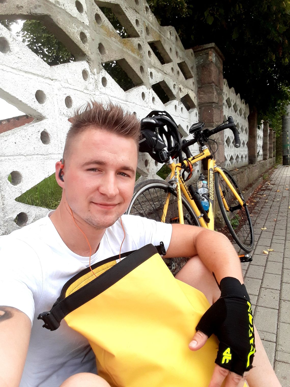 Kamil Gołąbek przejechał rowerem z Helu do Zakopanego, teraz o tym opowie