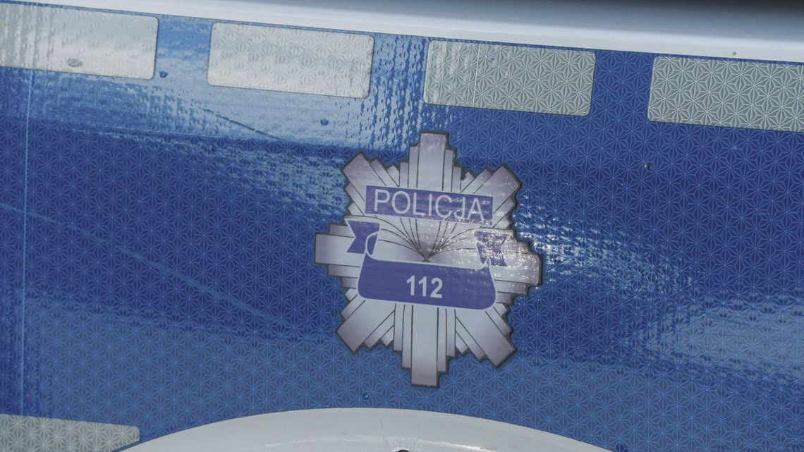 Kielczanin usłyszał zarzut po oszustwie przy sprzedaży felg w Ostrowcu