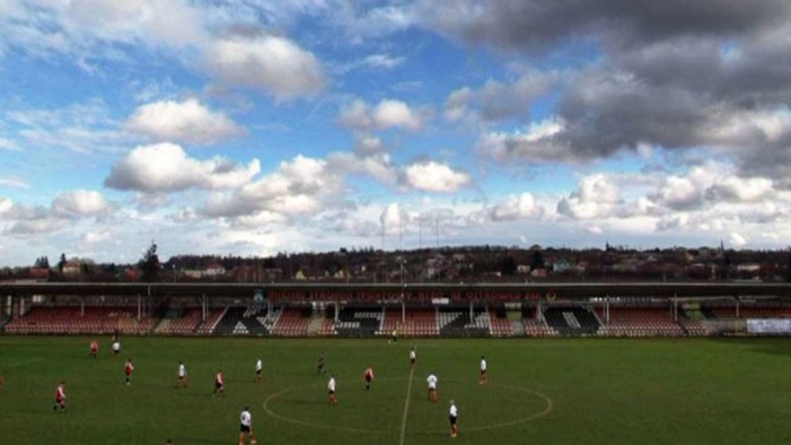 KSZO 1929 - Astra Piekoszów 0:0