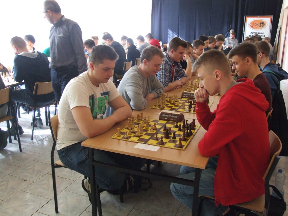 Michał Choina z CKZiU szachowym królem
