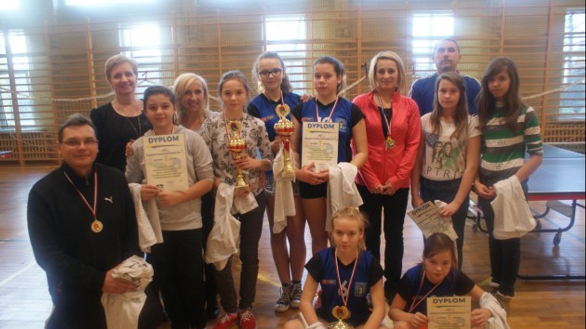 Mistrzostwa Ostrowca Św. w Tenisie Stołowym Dziewcząt Mistrzostwa Ostrowca Św. w Tenisie Stołowym Dziewcząt