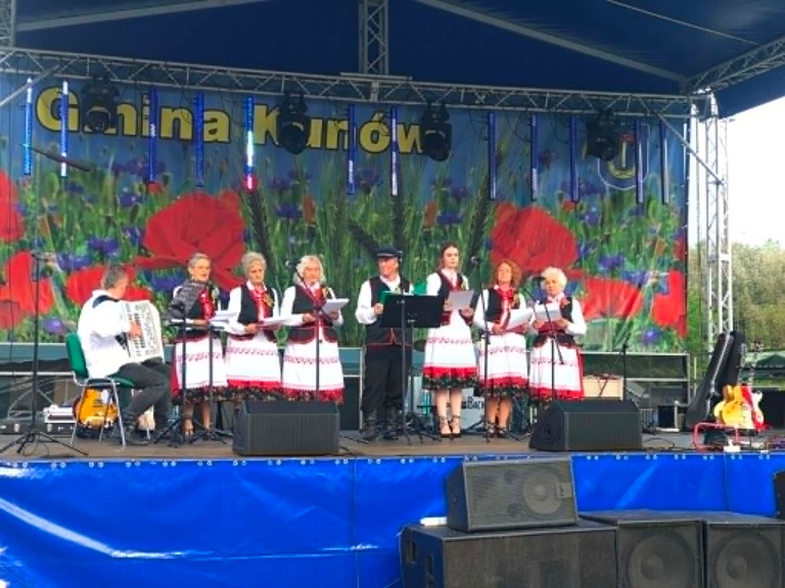 Muzyka, wyróżnienia i rodzinny festyn na stadionie