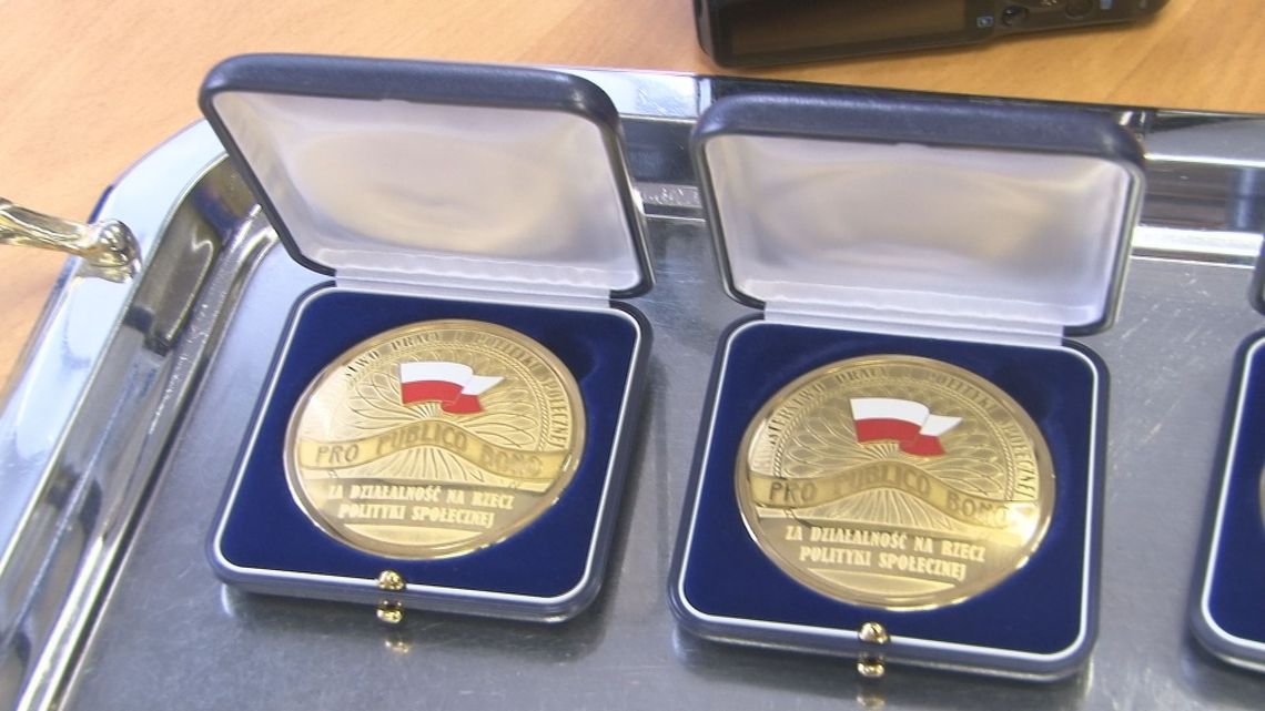 Nagrodzeni medalami "Pro Publico Bono"