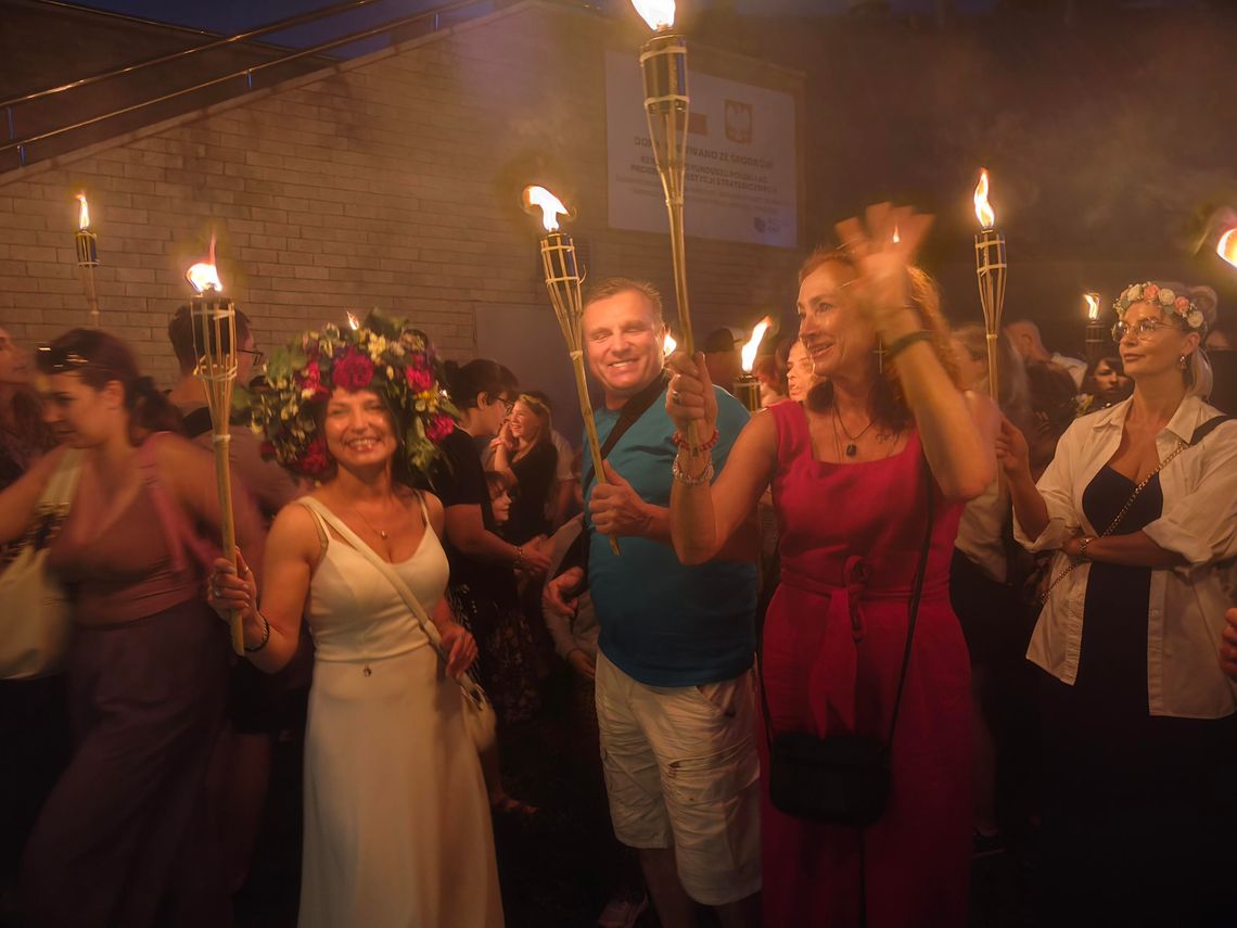 Noc Świętojańska. Wianki, koncert i korowód wokół wód Noc Świętojańska. Wianki, koncert i korowód wokół wód
