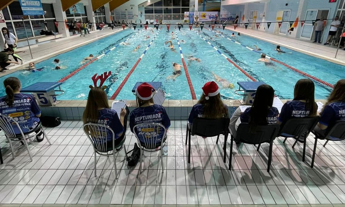 Nocny Maraton Pływacki 2025 Nocny Maraton Pływacki 2025