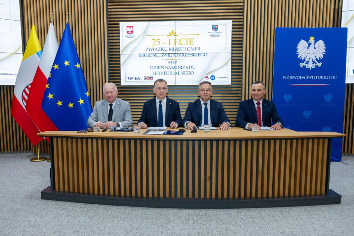 Od 25 lat integruje samorządy i wzmacnia głos regionu Od 25 lat integruje samorządy i wzmacnia głos regionu