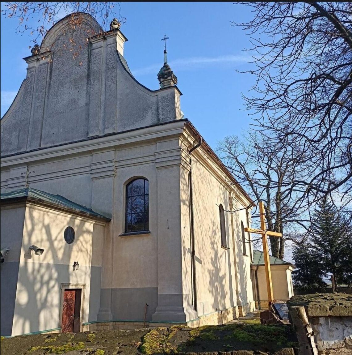 Organy Homana przywrócone, elewacja w Sobótce odnowiona - zakończono prace konserwatorskie w kościołach gminy Ożarów