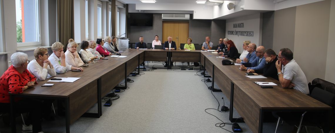 OSTROWIEC | Budżety Rad Osiedlowych wzrosną o ponad 35 procent