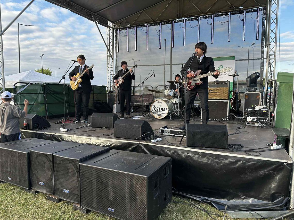 OSTROWIEC | Festyn OSM 2025 – muzyka, atrakcje i taneczne disco OSTROWIEC | Festyn OSM 2025 – muzyka, atrakcje i taneczne disco