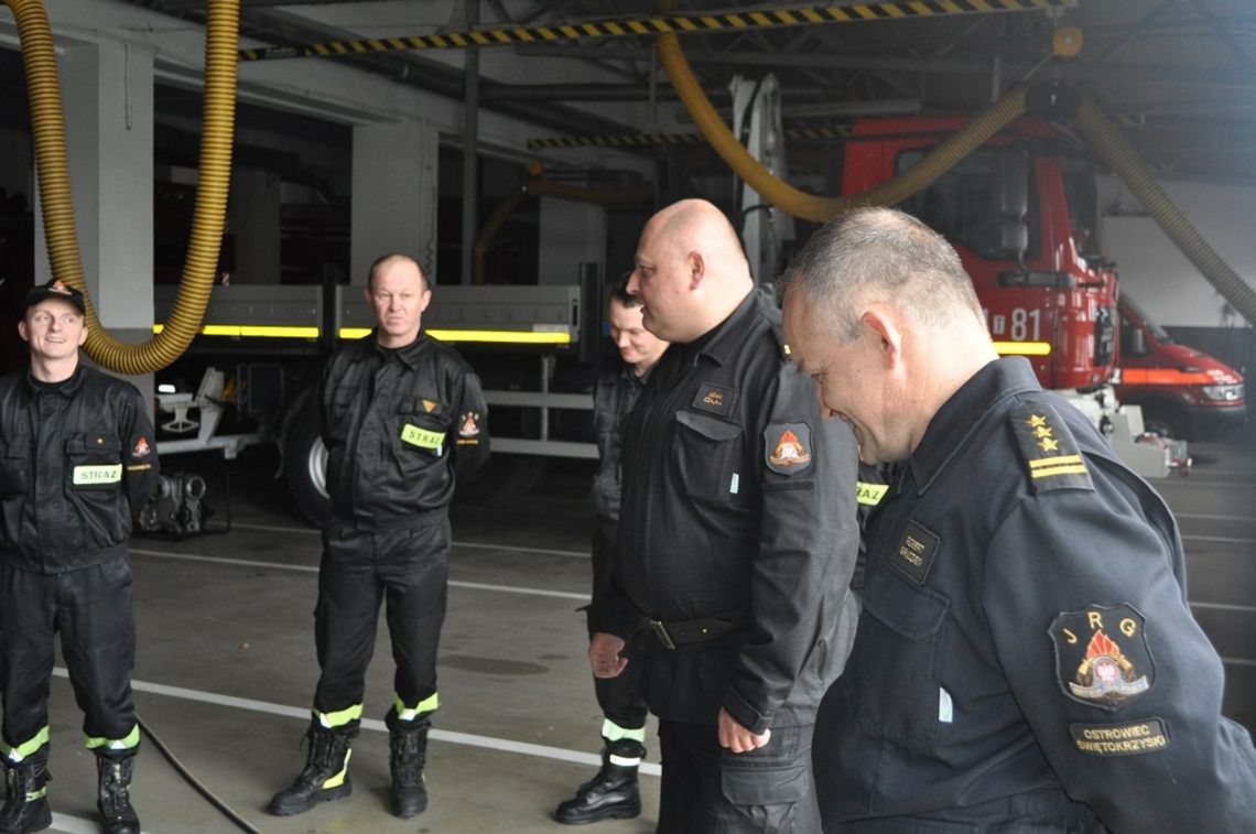 OSTROWIEC: Wizytacja w Państwowej Straży Pożarnej 