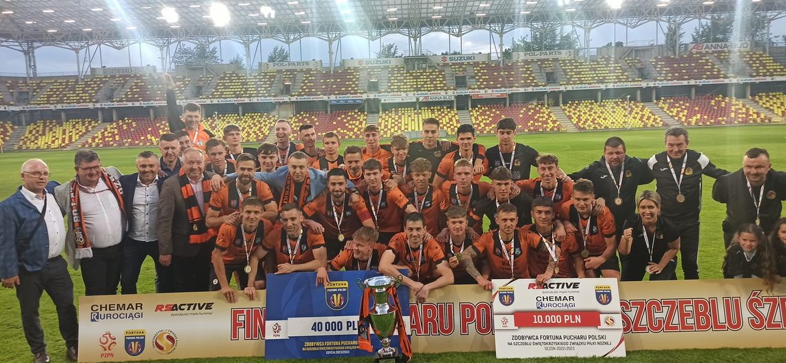 „Pomarańczowo-Czarni” zdobyli Okręgowy Puchar Polski