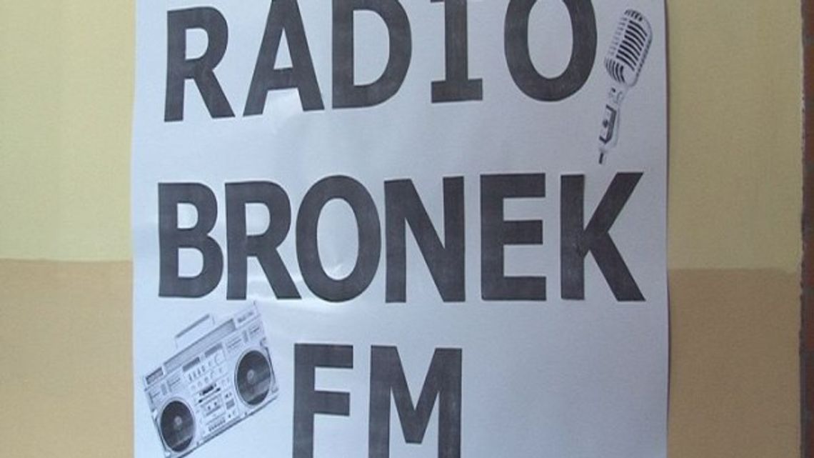 Radio w Bronku