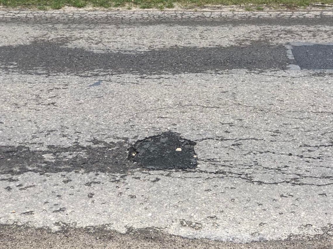 REGION | Rządowe pieniądze na naprawę dróg. Wsparcie trafi do 7 gmin