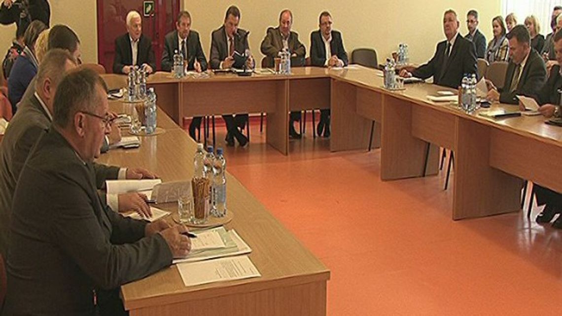 Są pieniądze na drogi w powiecie ostrowieckim