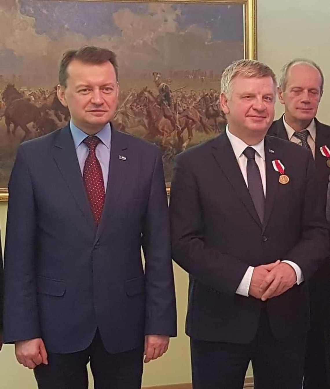 Senator Rusiecki odznaczony "Za zasługi dla obronności kraju"